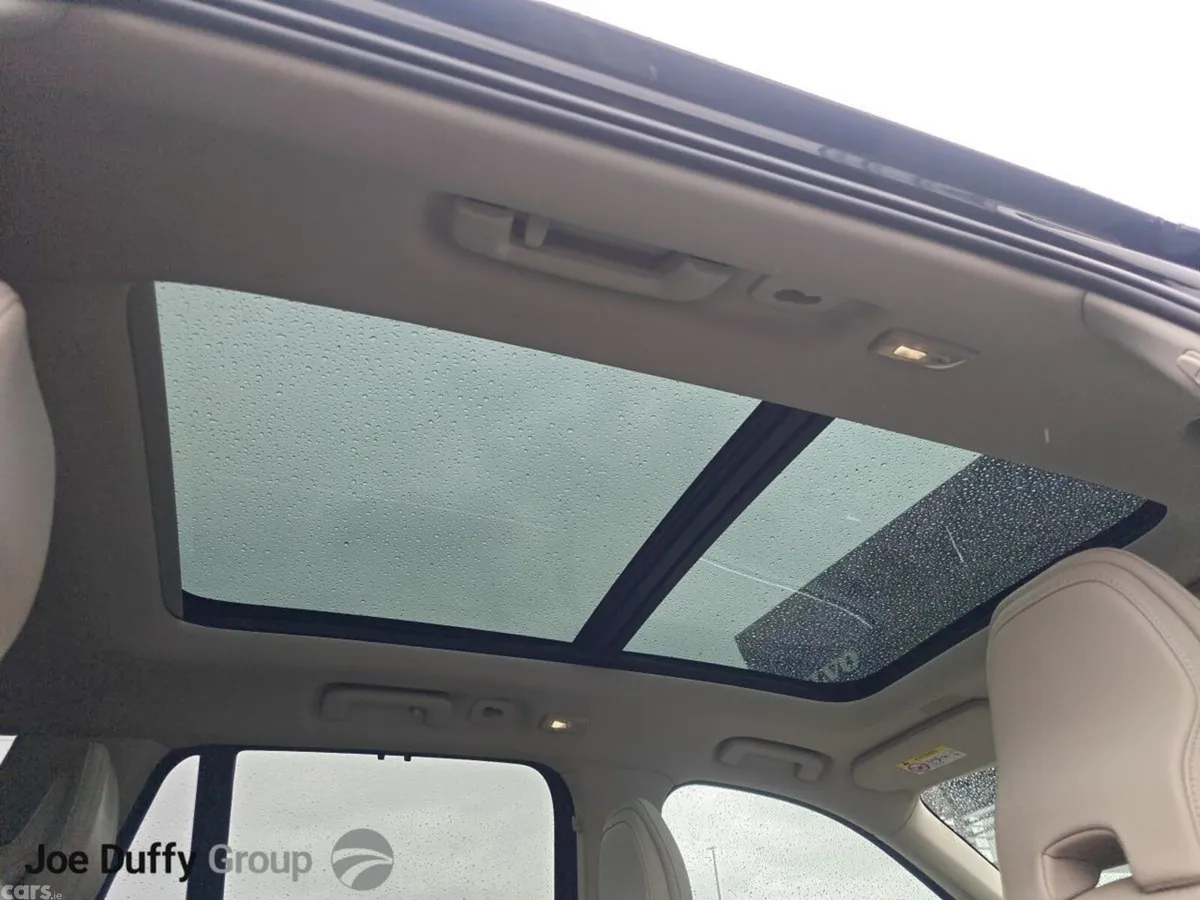 Volvo XC90 SUV, Petrol Plug-in Hybrid, 2023, Black