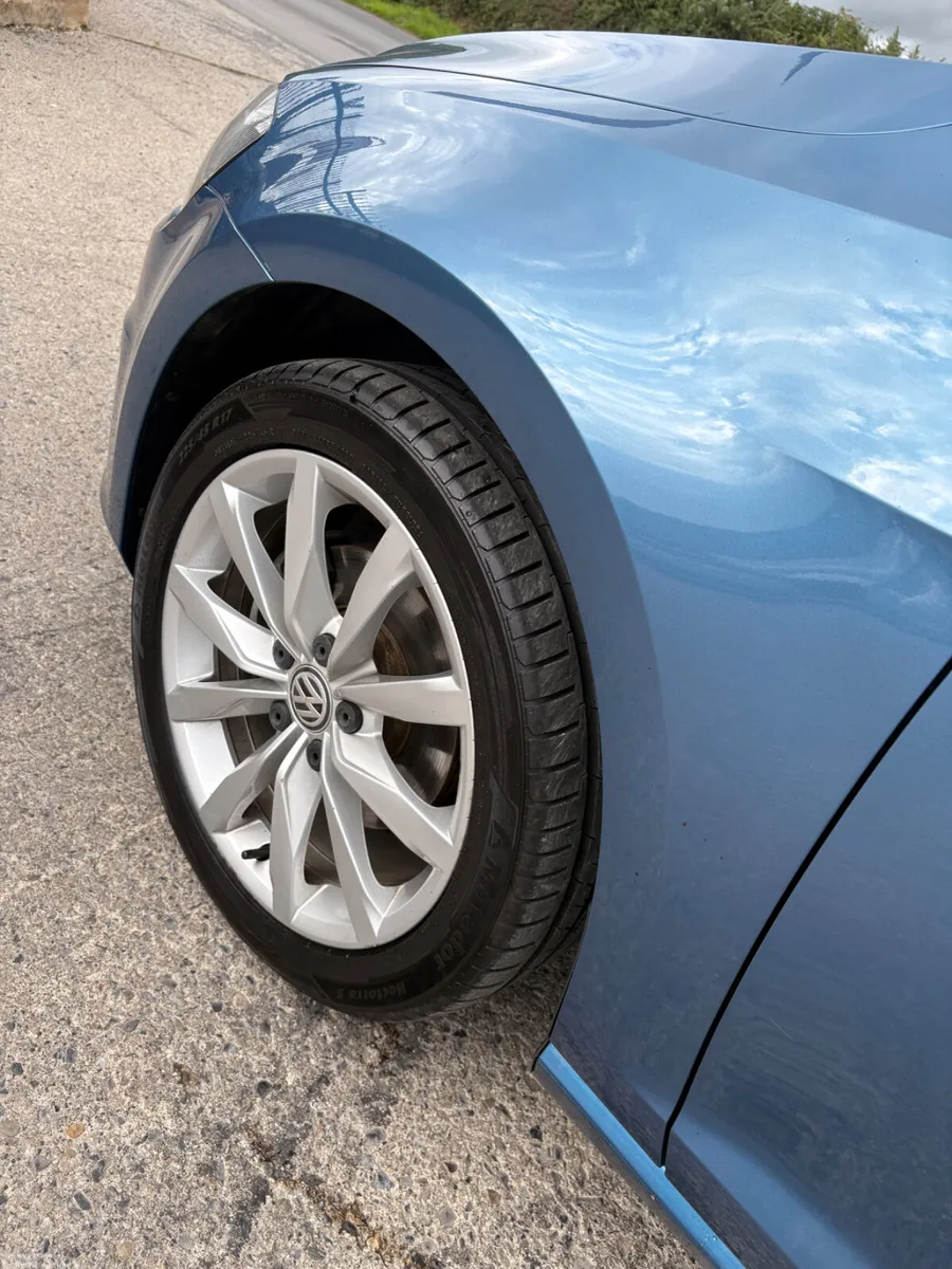 Volkswagen Golf Hatchback, Petrol, 2013, Blue
