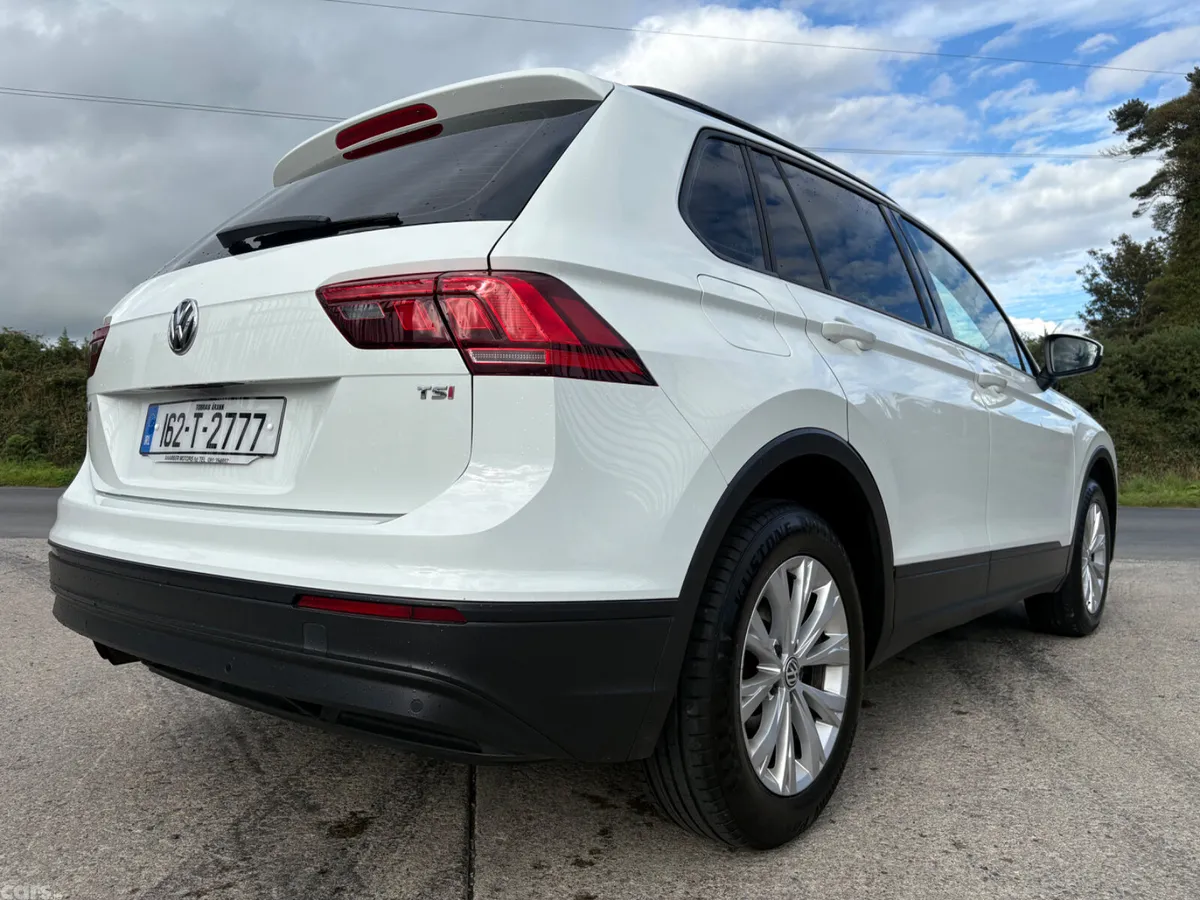 Volkswagen Tiguan SUV, Petrol, 2016, White
