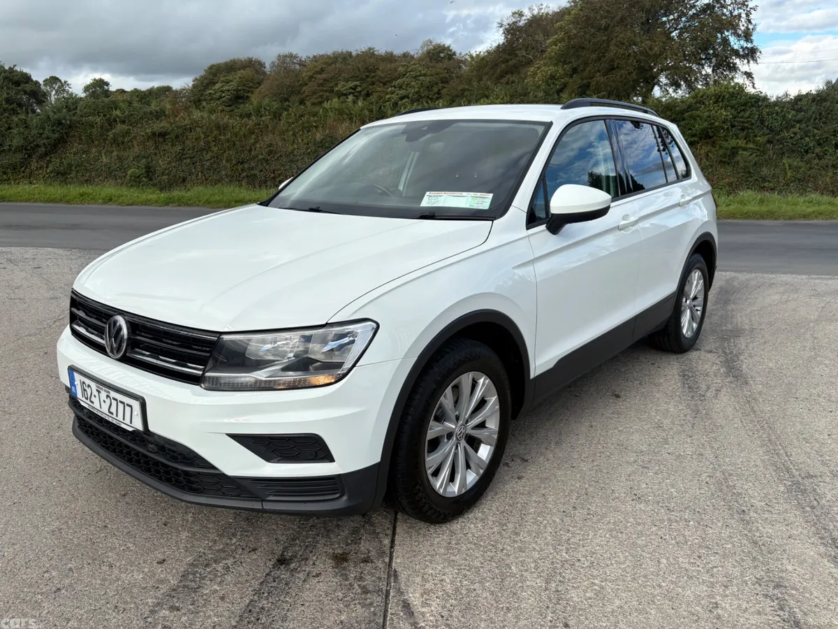 Volkswagen Tiguan SUV, Petrol, 2016, White