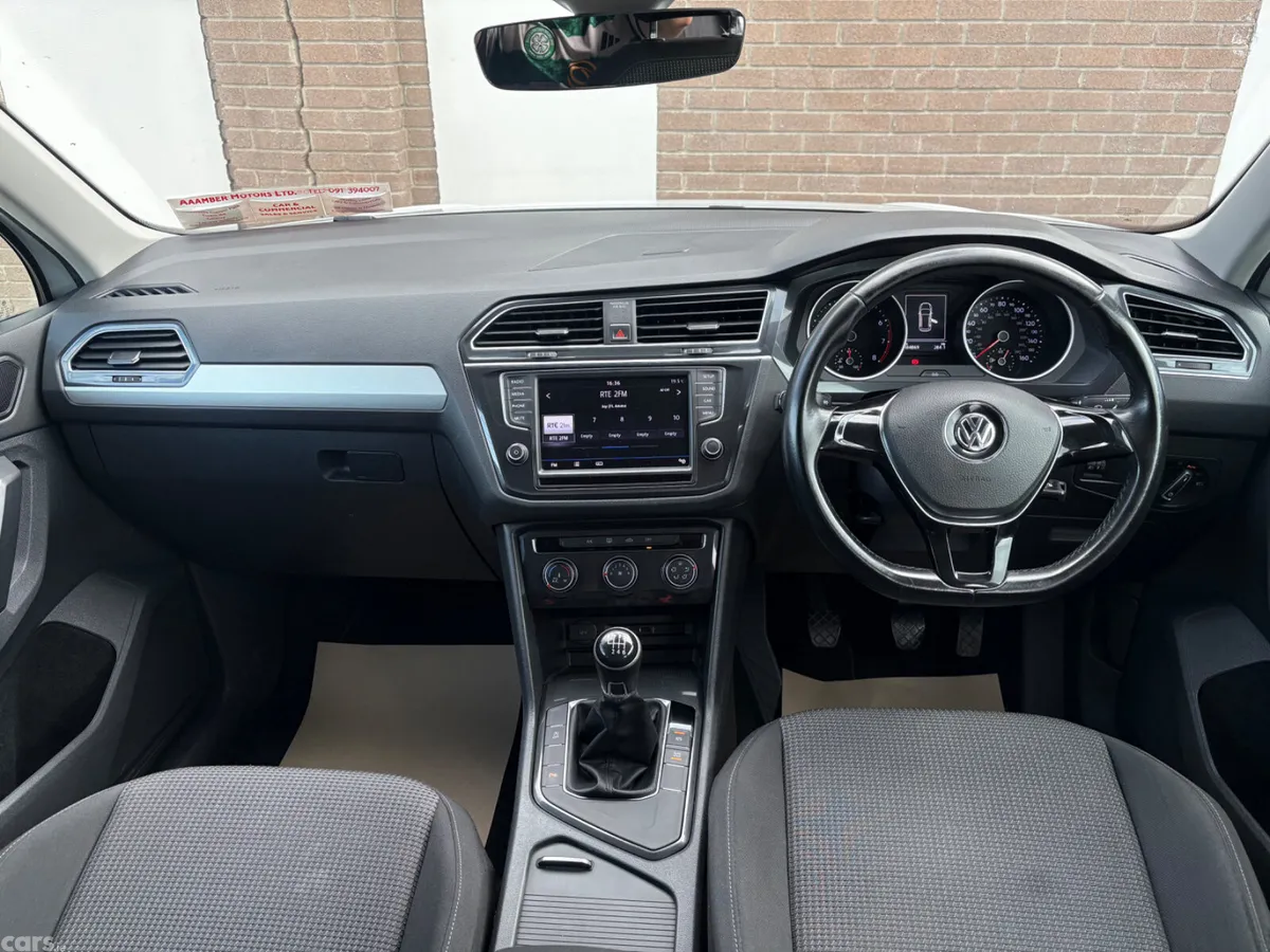 Volkswagen Tiguan SUV, Petrol, 2016, White