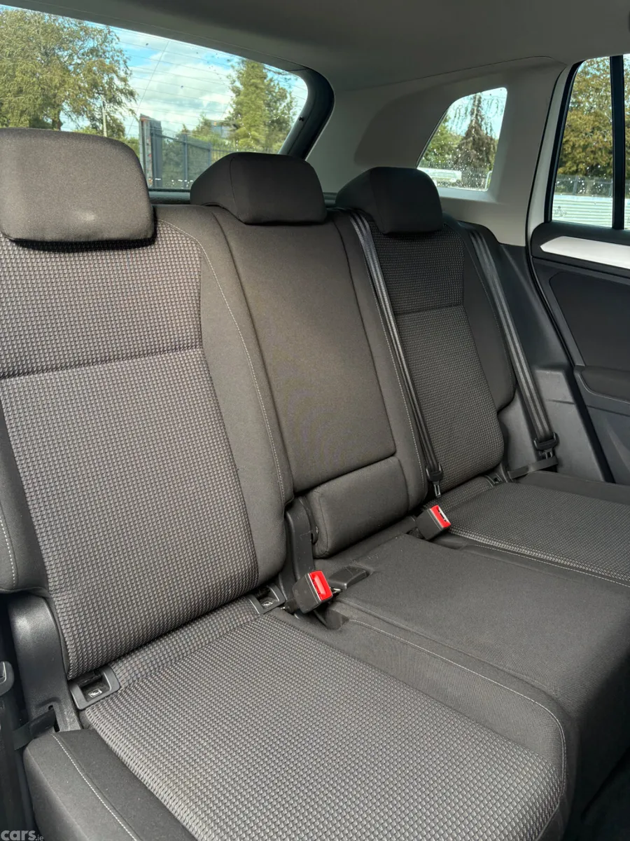 Volkswagen Tiguan SUV, Petrol, 2016, White