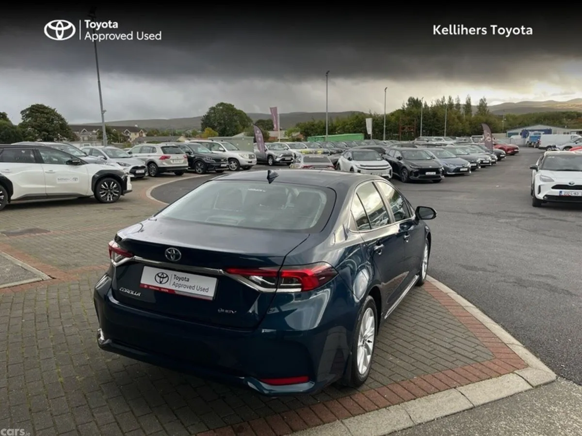 Toyota Corolla Saloon, Petrol Hybrid, 2024, Blue