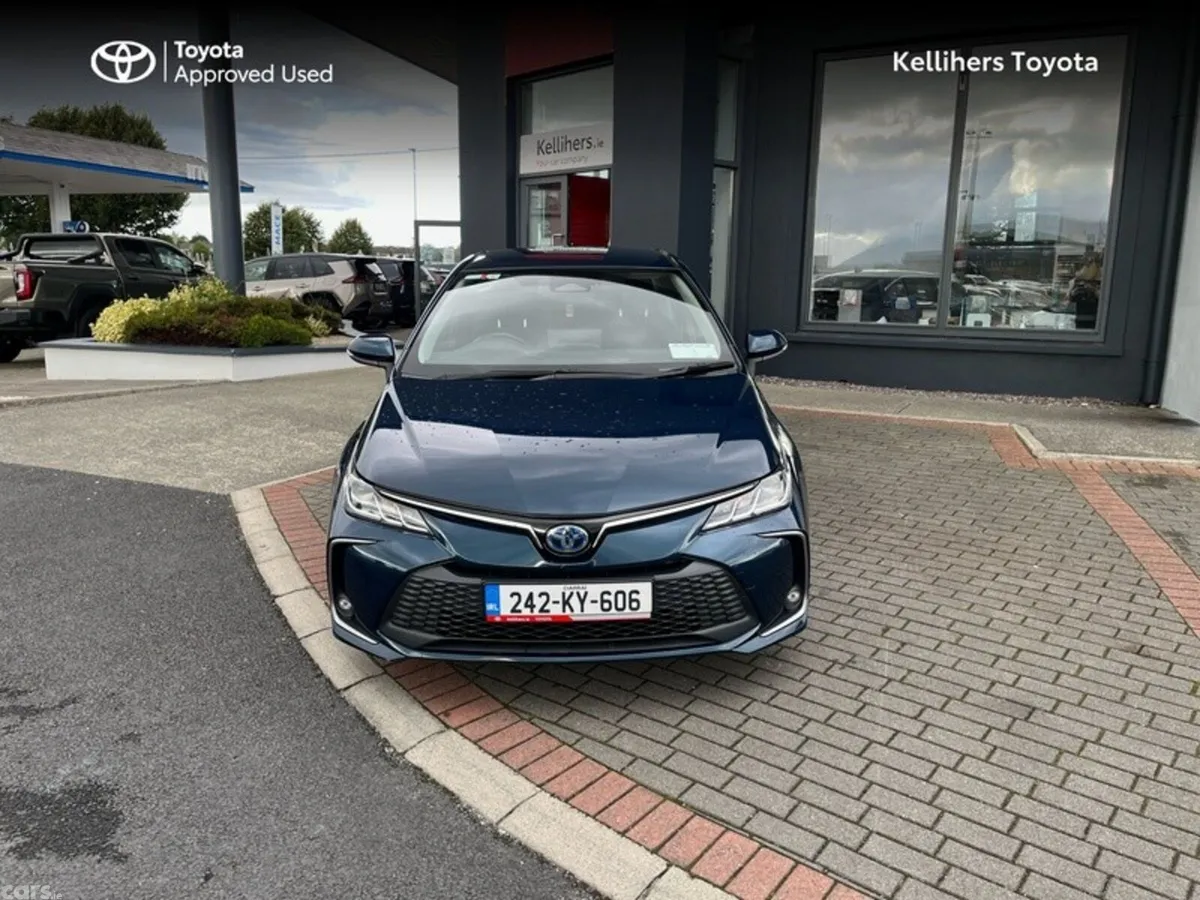 Toyota Corolla Saloon, Petrol Hybrid, 2024, Blue