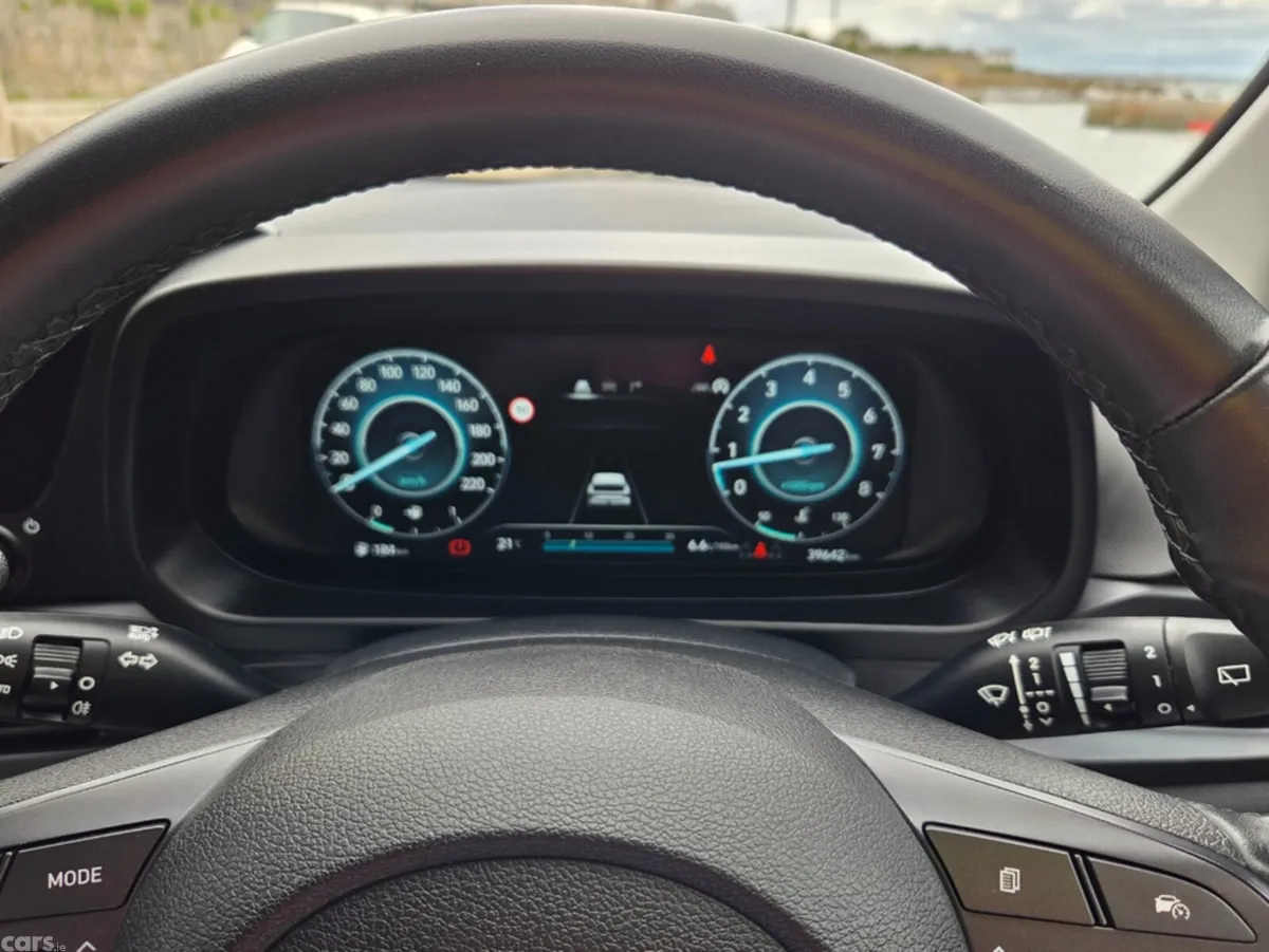 Hyundai i20 Hatchback, Petrol, 2024, Grey
