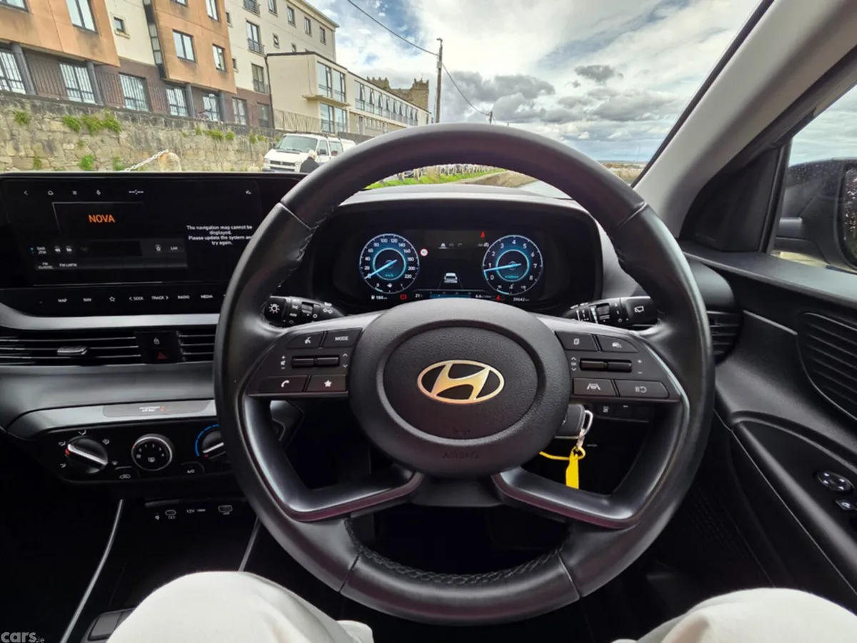 Hyundai i20 Hatchback, Petrol, 2024, Grey
