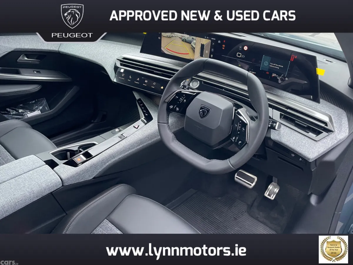 Peugeot 5008 MPV, Petrol, 2026, Blue