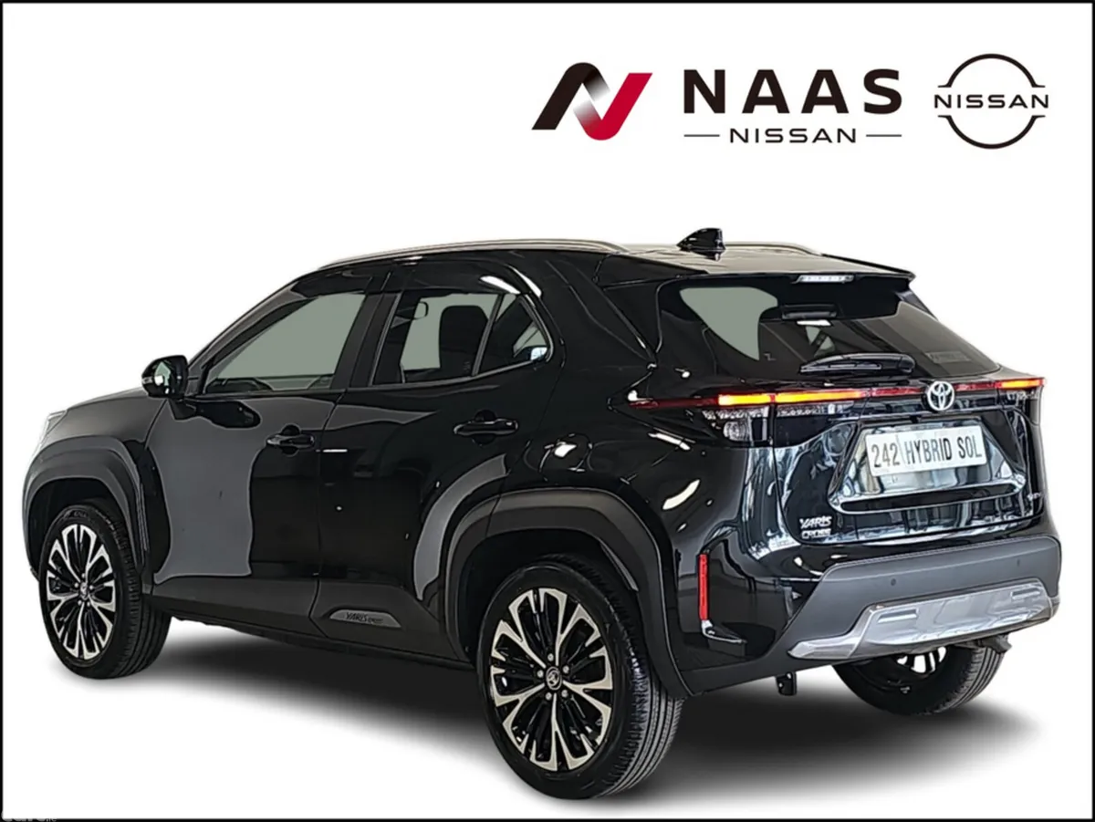 Toyota Yaris Cross MPV, Petrol Hybrid, 2024, Black