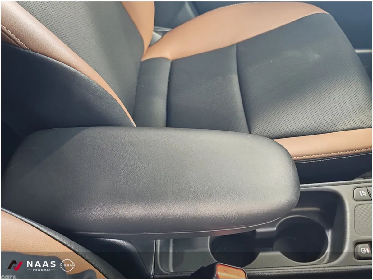 Toyota Yaris Cross MPV, Petrol Hybrid, 2024, Black