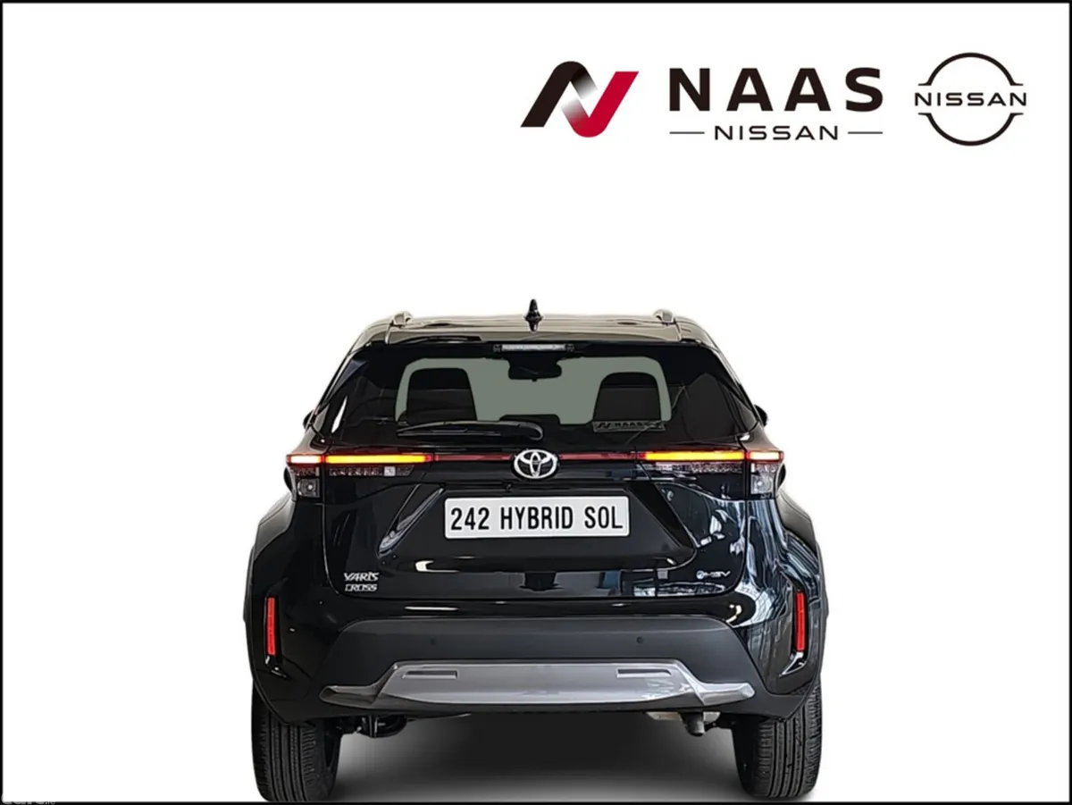 Toyota Yaris Cross MPV, Petrol Hybrid, 2024, Black