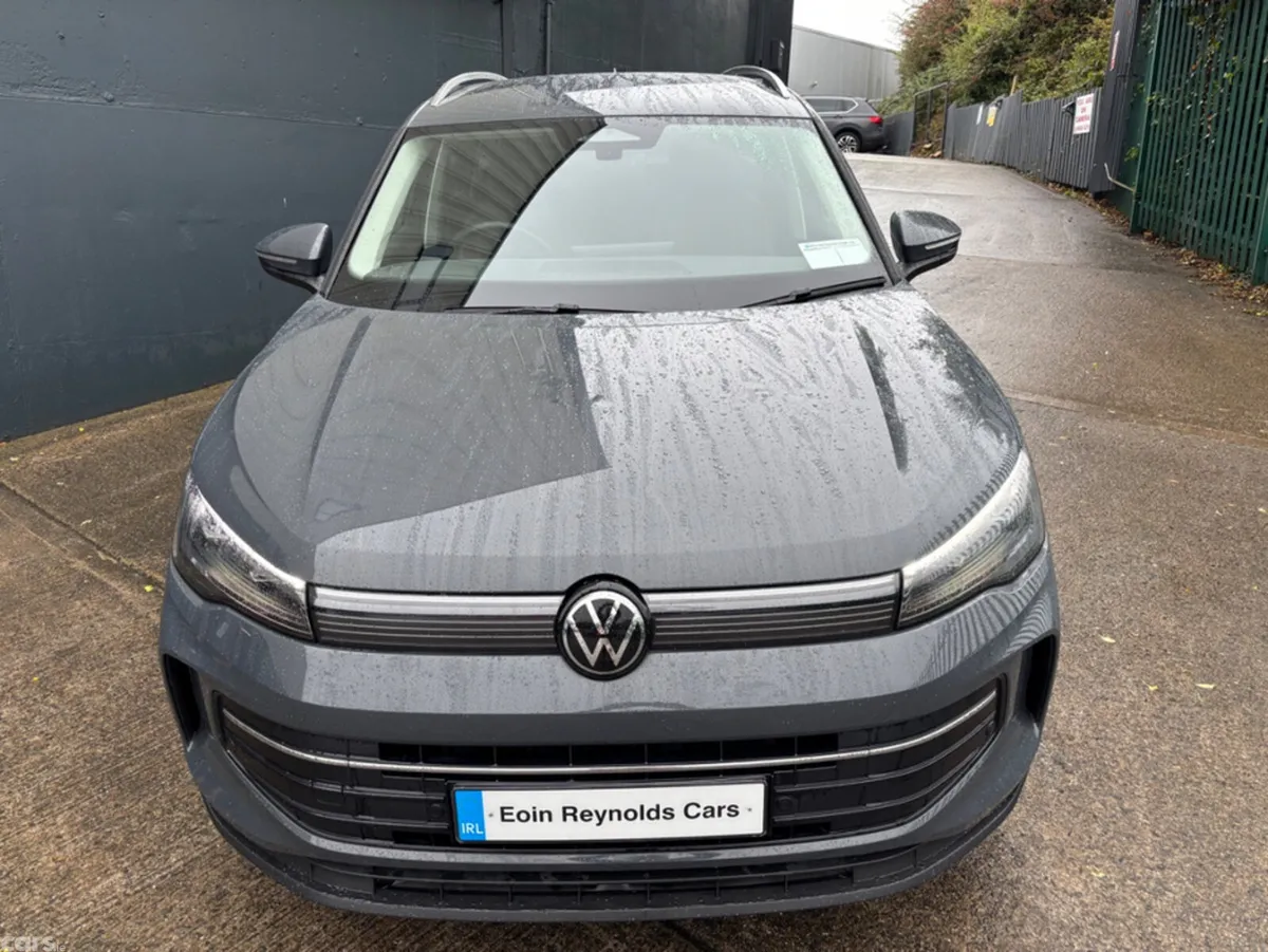Volkswagen Tiguan Estate, Petrol Hybrid, 2024, Grey