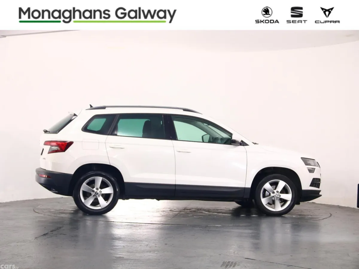 Skoda Karoq Estate, Diesel, 2018, White