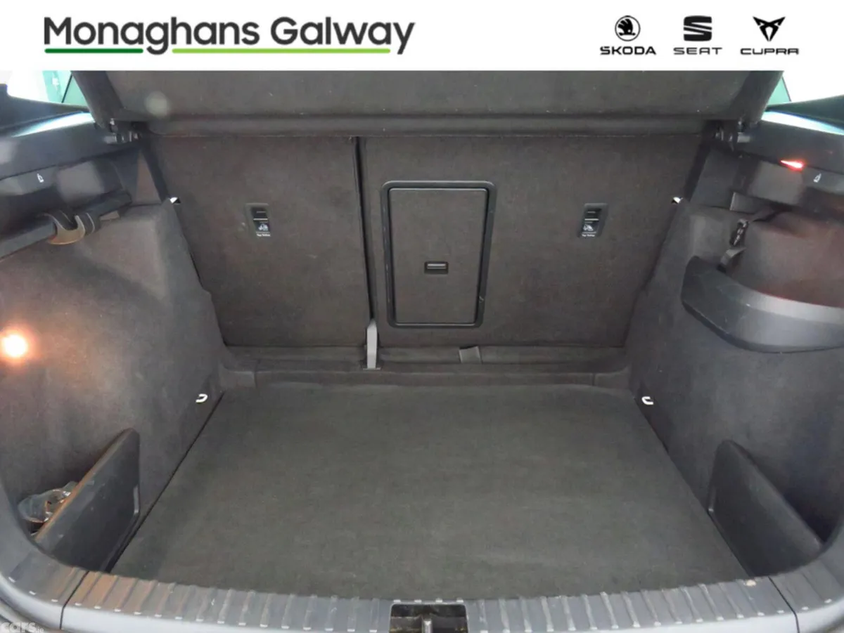 Skoda Karoq Estate, Diesel, 2018, White