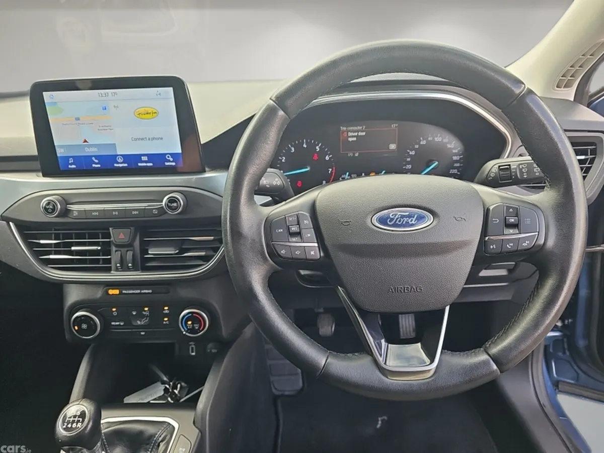 Ford Focus Hatchback, Petrol, 2020, Blue