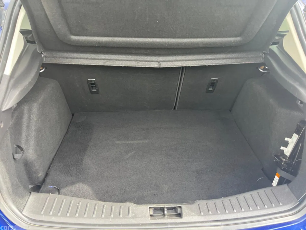 Ford Focus Hatchback, Diesel, 2015, Blue