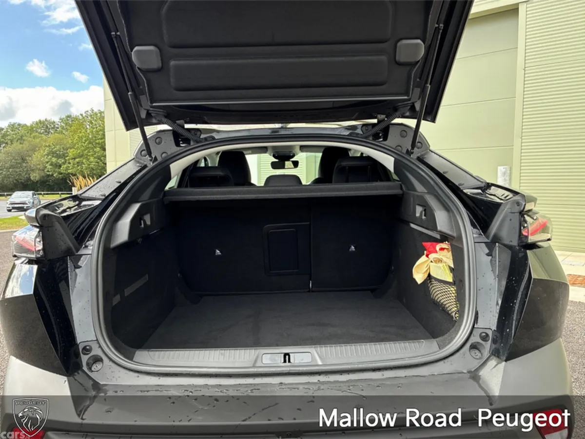 Peugeot 408 Hatchback, Petrol Hybrid, 2026, Black