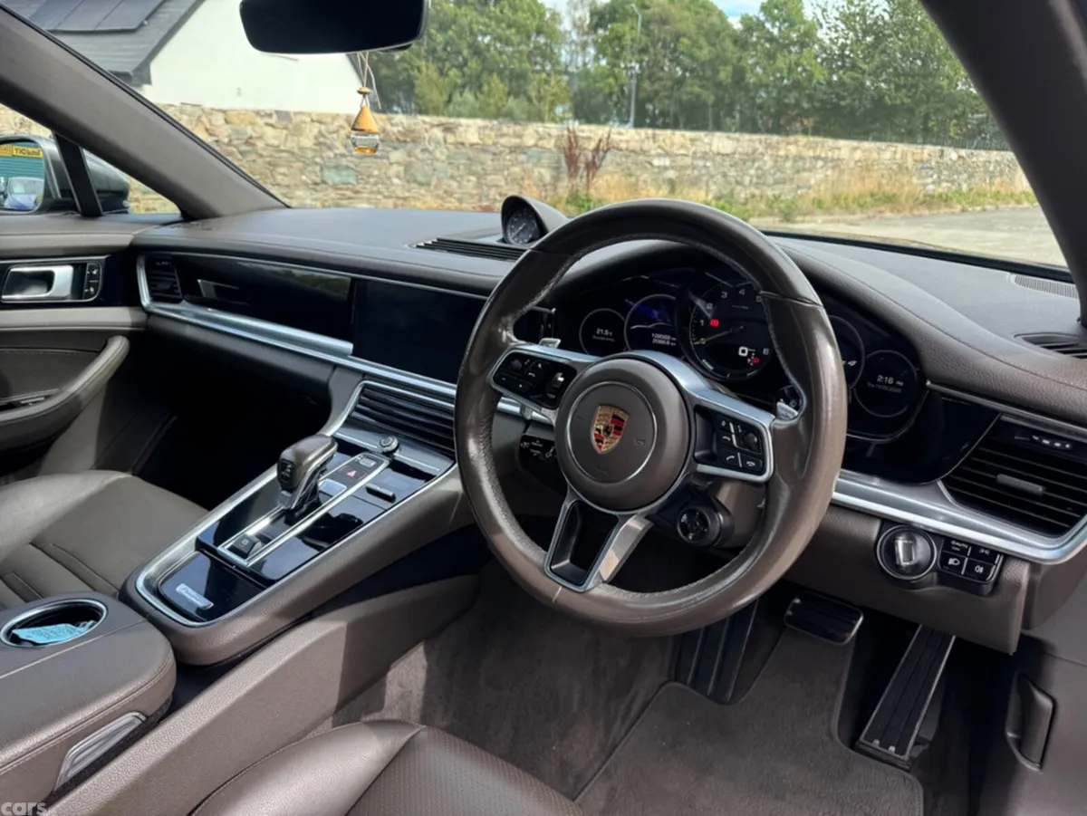 Porsche Panamera Hatchback, Petrol Plug-in Hybrid, 2018, Grey