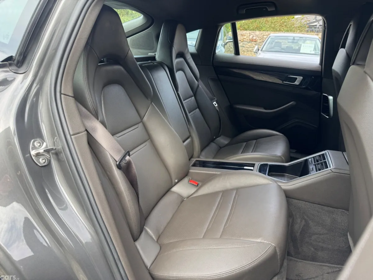 Porsche Panamera Hatchback, Petrol Plug-in Hybrid, 2018, Grey