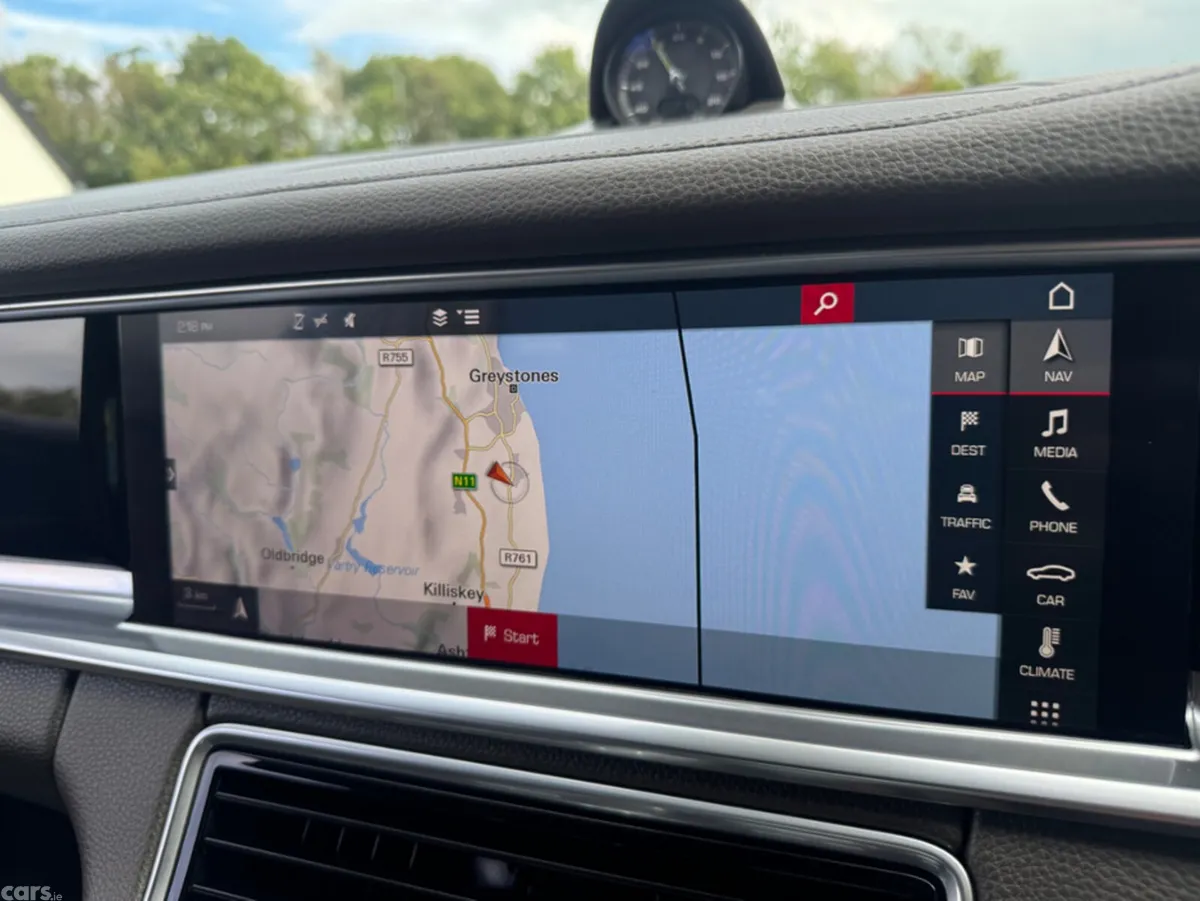 Porsche Panamera Hatchback, Petrol Plug-in Hybrid, 2018, Grey