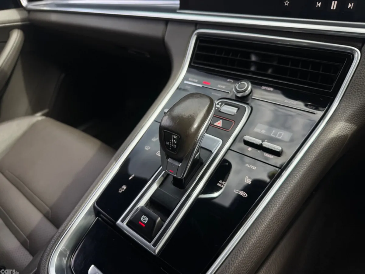Porsche Panamera Hatchback, Petrol Plug-in Hybrid, 2018, Grey