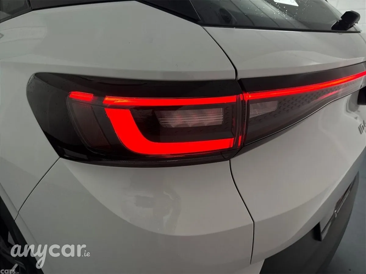 Volkswagen ID.4 Estate, Electric, 2023, White