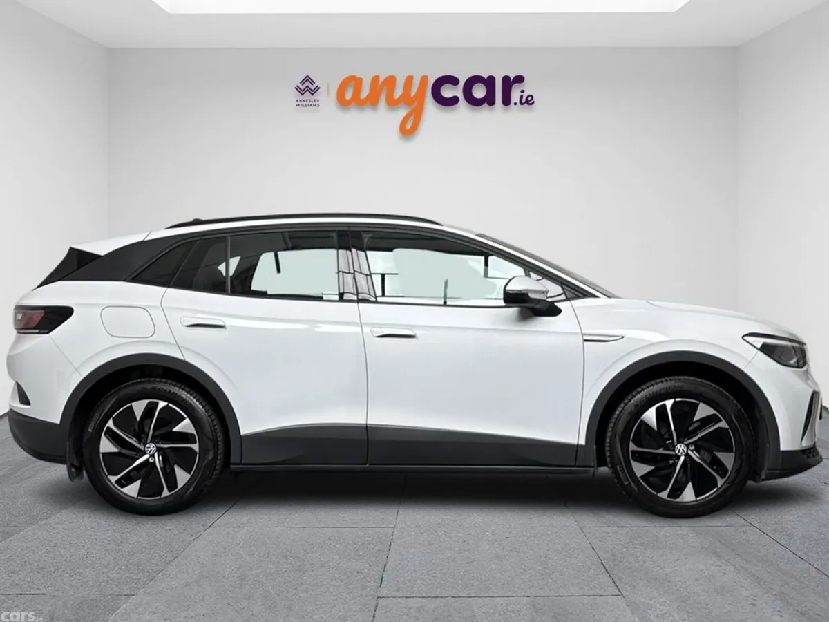 Volkswagen ID.4 Estate, Electric, 2023, White