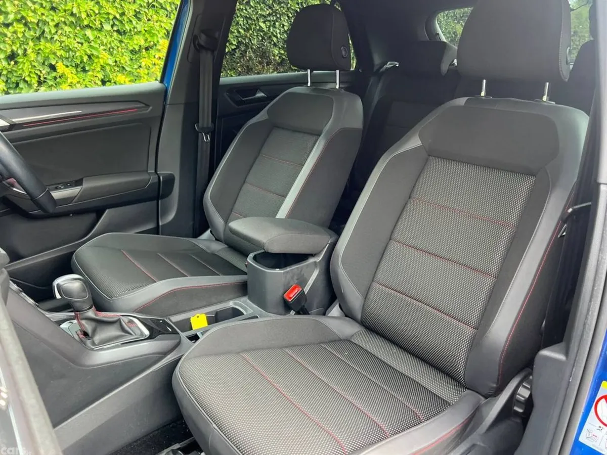 Volkswagen T-Roc SUV, Diesel, 2021, Blue