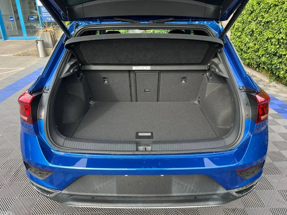 Volkswagen T-Roc SUV, Diesel, 2021, Blue