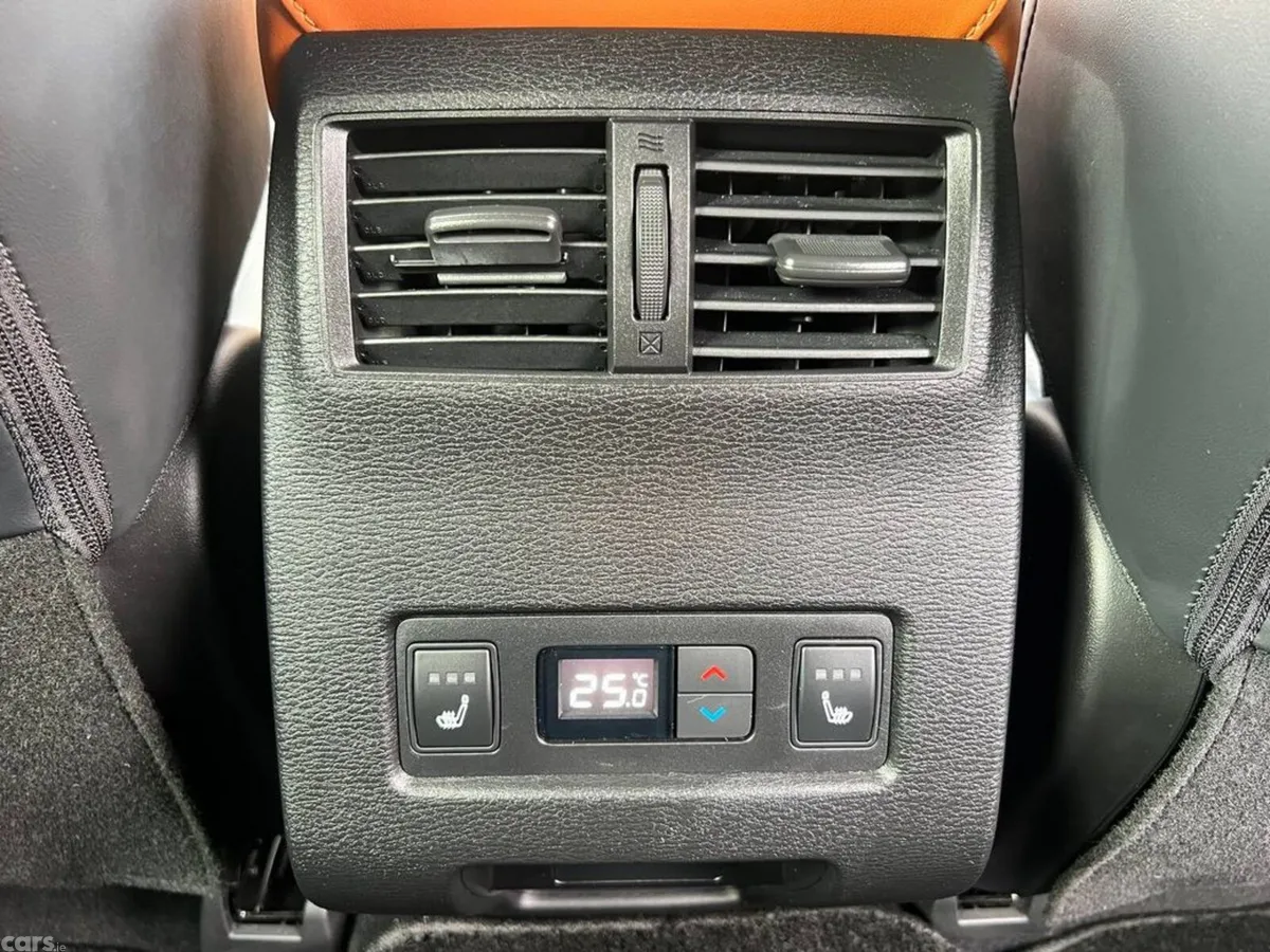 Mitsubishi Outlander SUV, Petrol Hybrid, 2023, Black