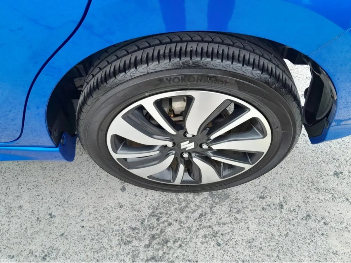 Suzuki Swift Hatchback, Petrol Hybrid, 2017, Blue