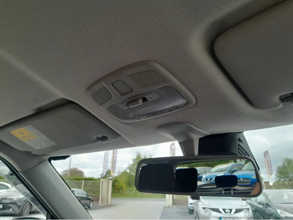 Suzuki Swift Hatchback, Petrol Hybrid, 2017, Blue