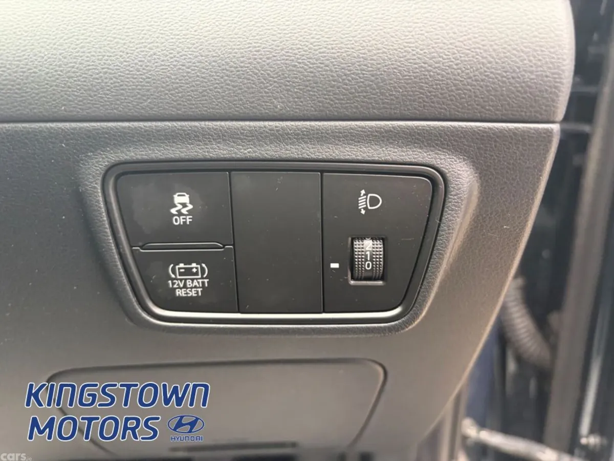Hyundai Tucson MPV, Petrol Hybrid, 2021, Blue