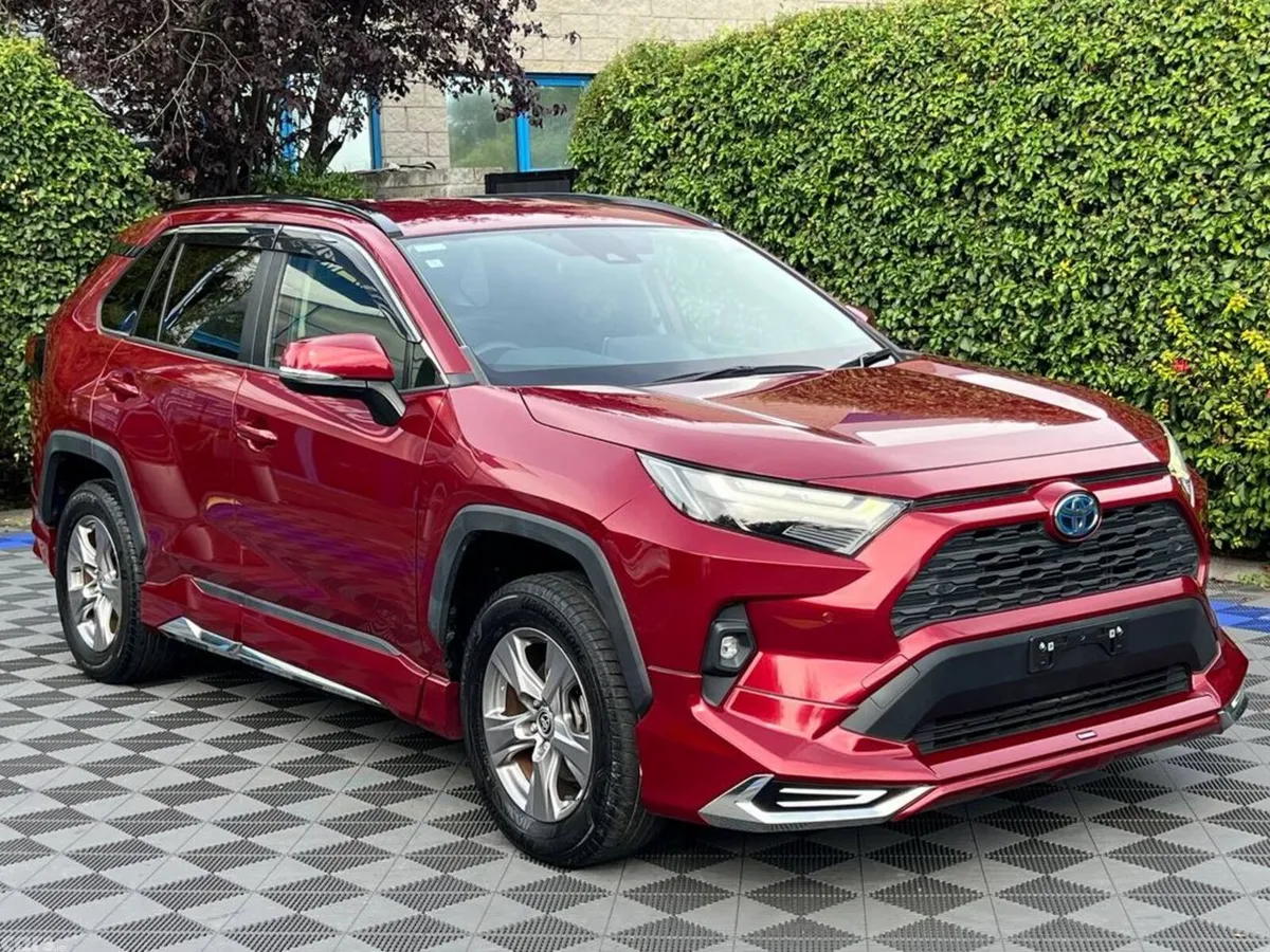 Toyota RAV4 SUV, Petrol Hybrid, 2022, Red