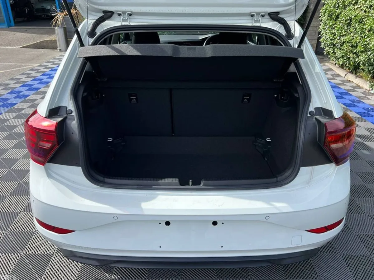 Volkswagen Polo Hatchback, Petrol, 2025, White