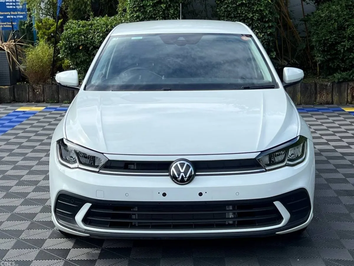 Volkswagen Polo Hatchback, Petrol, 2025, White