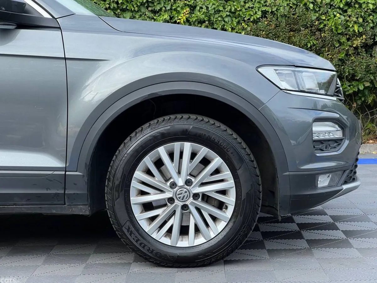 Volkswagen T-Roc SUV, Petrol, 2020, Grey