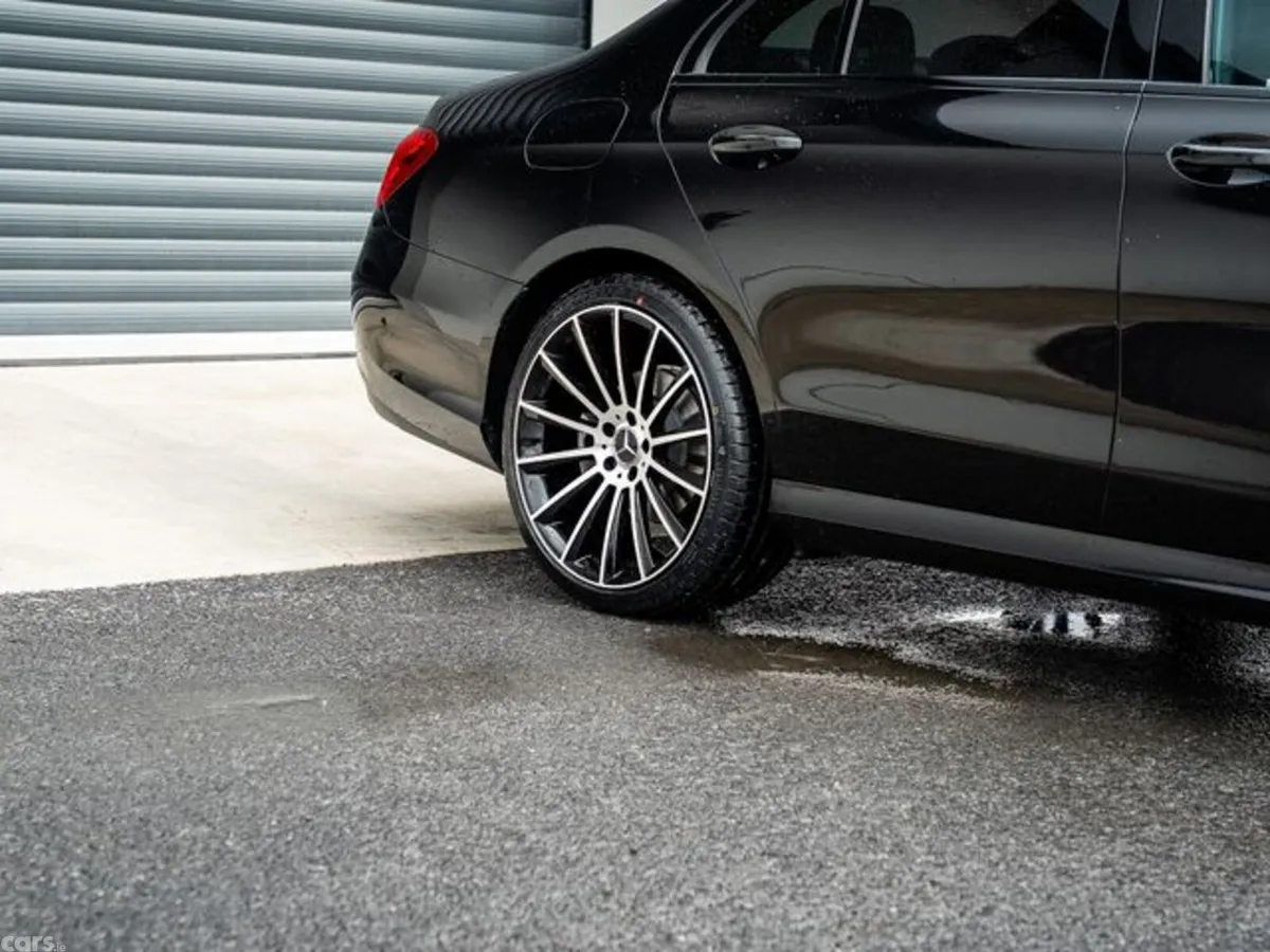 Mercedes-Benz E-Class Saloon, Diesel, 2017, Black