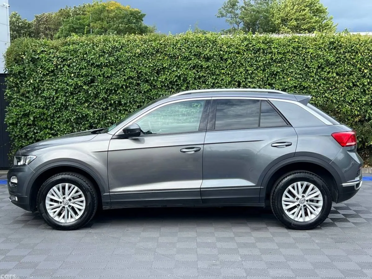 Volkswagen T-Roc SUV, Petrol, 2020, Grey