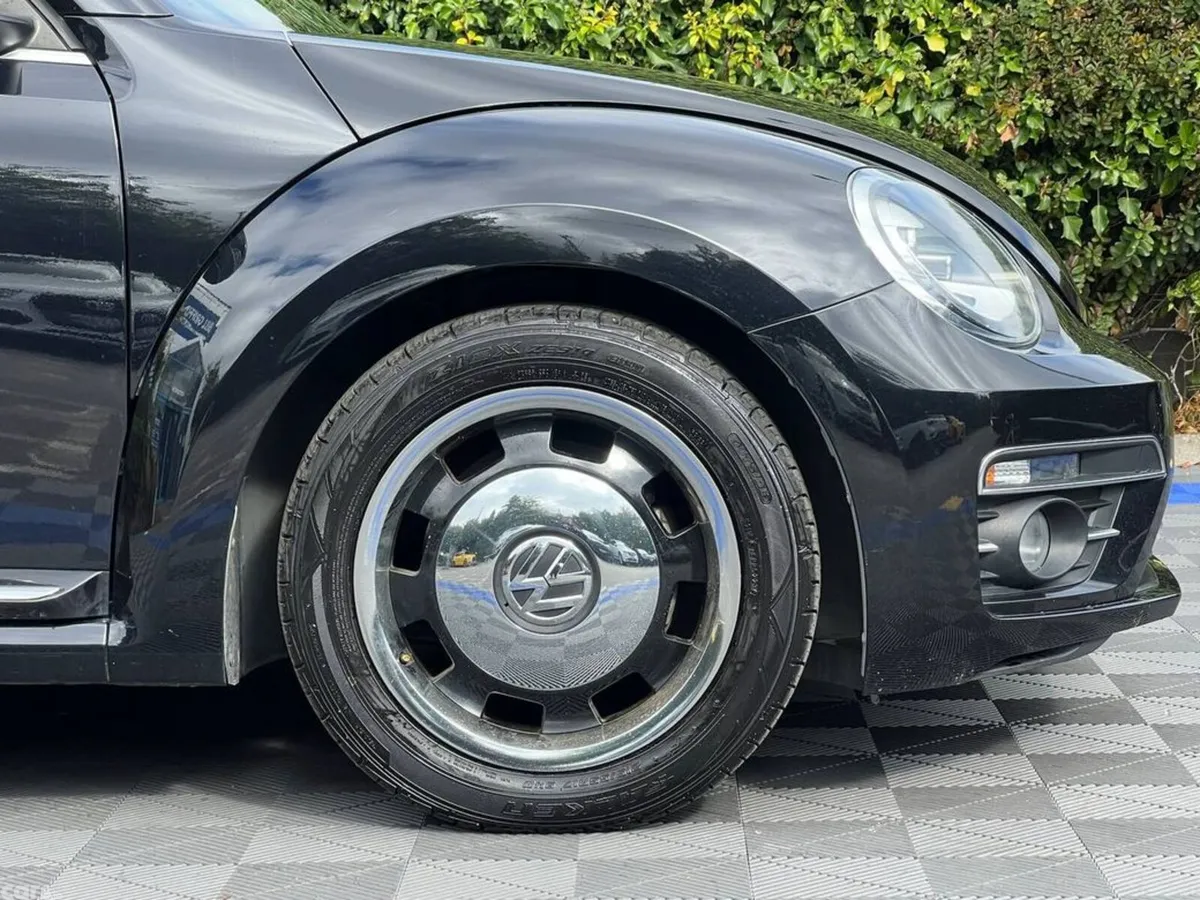 Volkswagen Beetle Hatchback, Petrol, 2017, Black