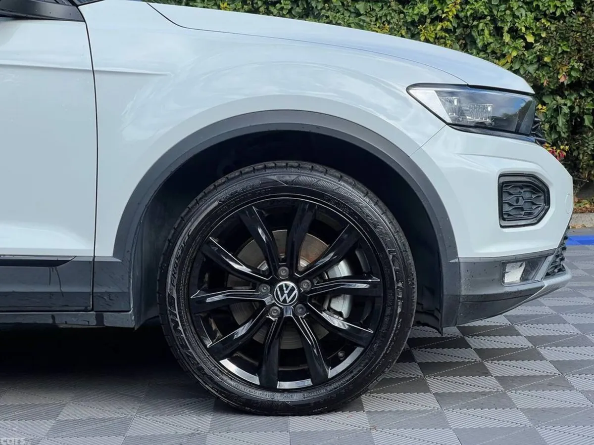 Volkswagen T-Roc SUV, Diesel, 2022, White