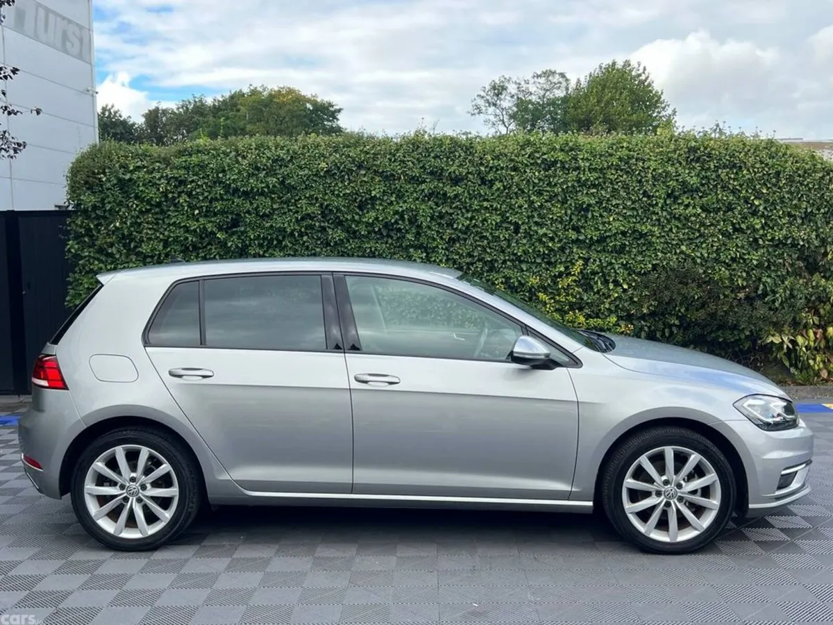 Volkswagen Golf Hatchback, Petrol, 2019, Grey