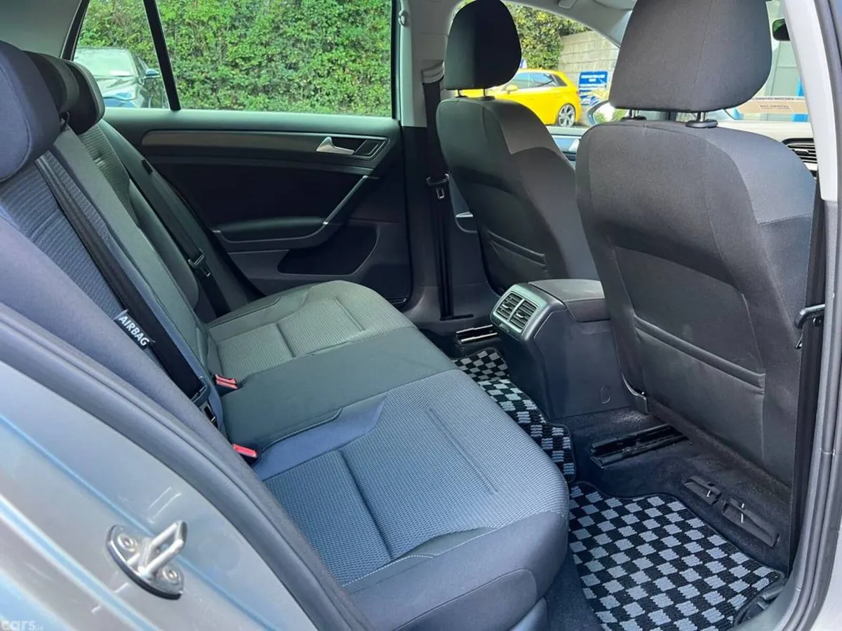 Volkswagen Golf Hatchback, Petrol, 2019, Grey