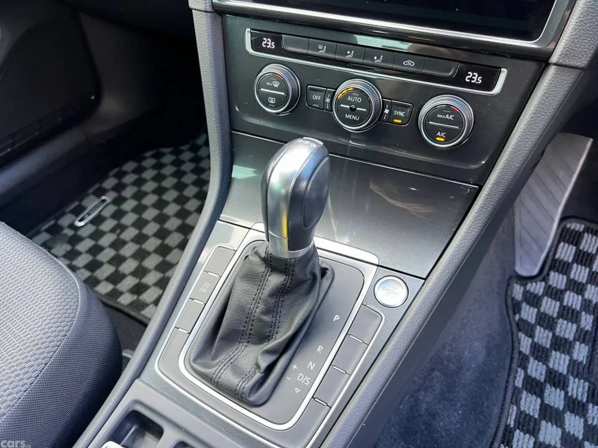 Volkswagen Golf Hatchback, Petrol, 2019, Grey