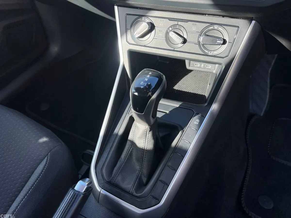 Volkswagen Polo Hatchback, Petrol, 2023, White