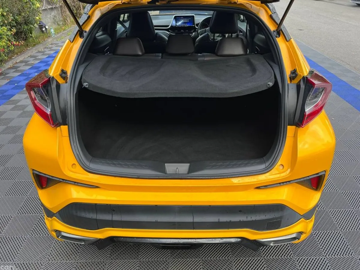 Toyota C-HR SUV, Petrol Hybrid, 2018, Orange
