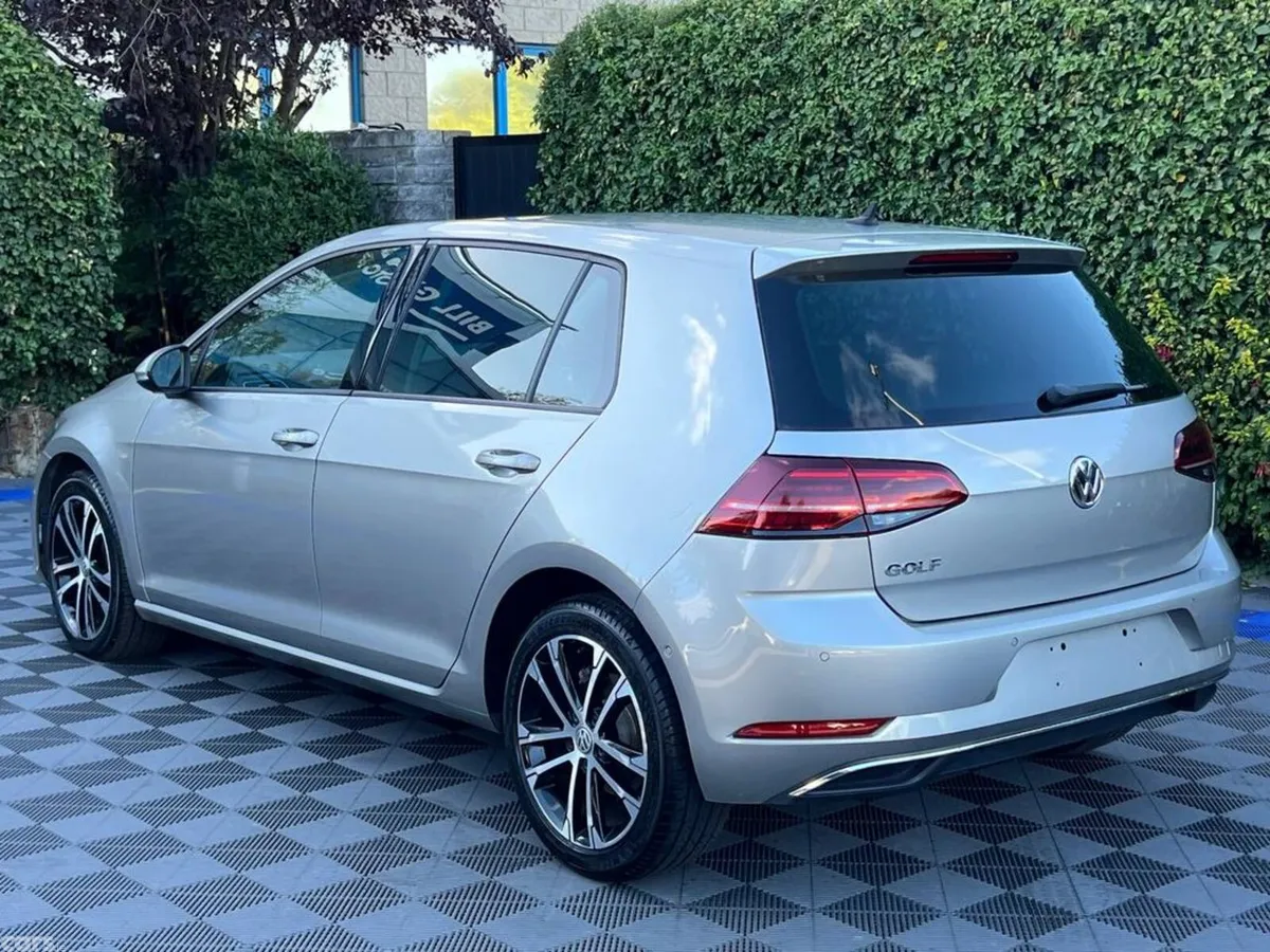 Volkswagen Golf Hatchback, Petrol, 2019, Grey