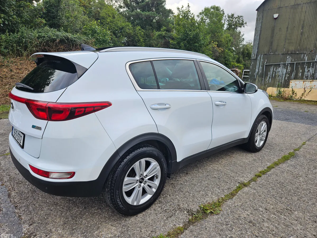 Kia Sportage SUV, Diesel, 2016, White