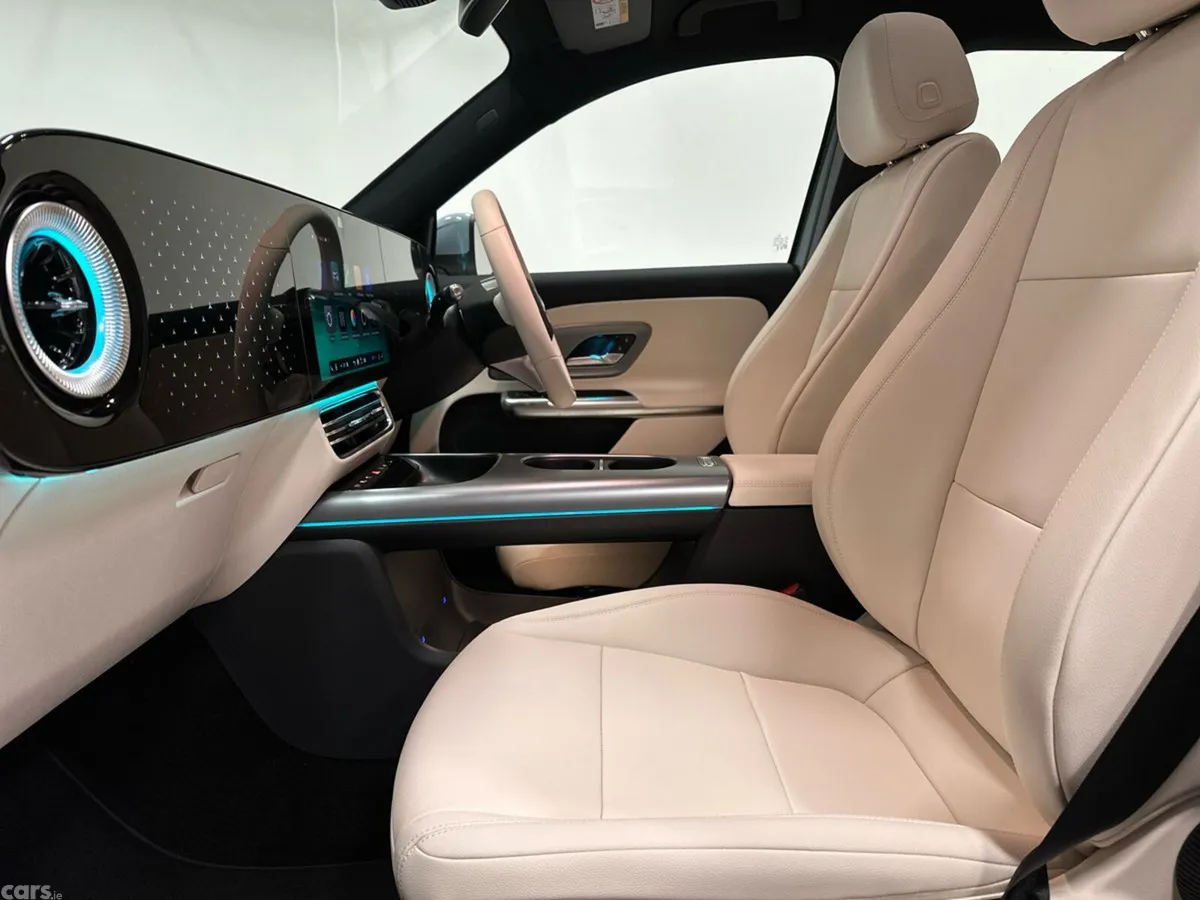 Mercedes-Benz GLB SUV, Electric, 2026, Blue