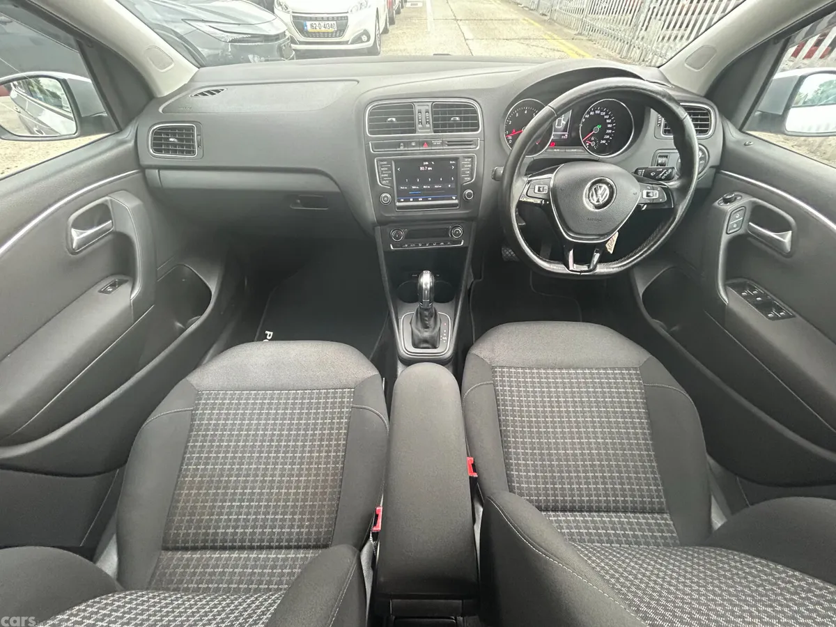 Volkswagen Polo Hatchback, Petrol, 2017, Silver