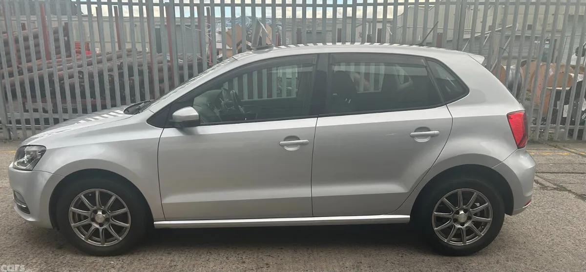 Volkswagen Polo Hatchback, Petrol, 2017, Silver